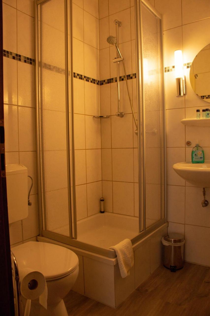 Hotel Restaurant Rothkopf Euskirchen Ngoại thất bức ảnh